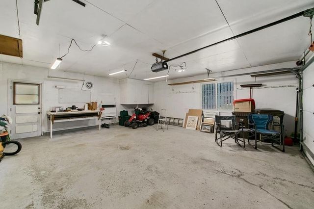 1329 Kassan Drive, South Saint Paul, MN 55075