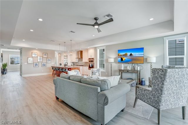 661 Estero BLVD, Fort Myers Beach, FL 33931