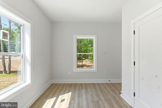 63 SPICE BUSH CT, Hedgesville, WV 25427