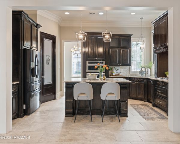 110 Fernridge Drive, Lafayette, LA 70508