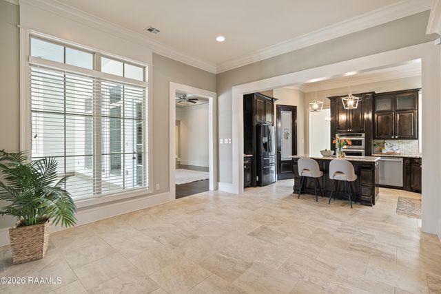 110 Fernridge Drive, Lafayette, LA 70508