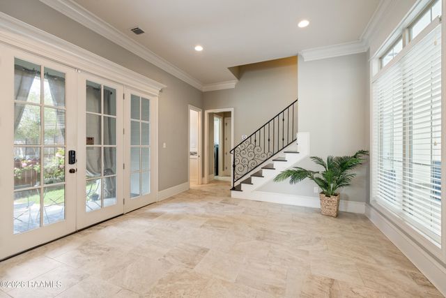 110 Fernridge Drive, Lafayette, LA 70508