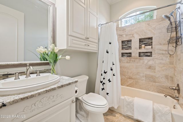 110 Fernridge Drive, Lafayette, LA 70508