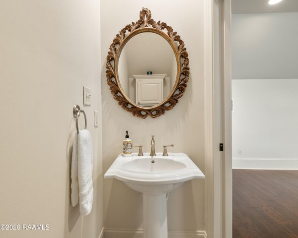 110 Fernridge Drive, Lafayette, LA 70508