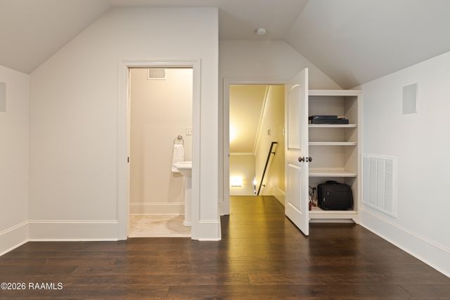 110 Fernridge Drive, Lafayette, LA 70508