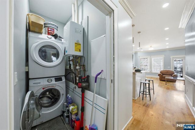 245 Jewett Avenue, Jersey City, NJ 07304