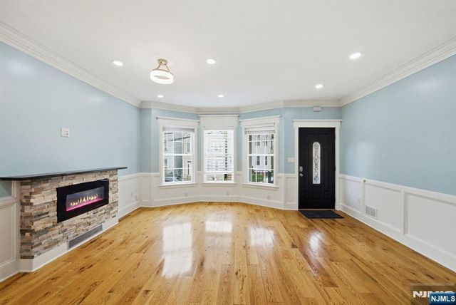 245 Jewett Avenue, Jersey City, NJ 07304
