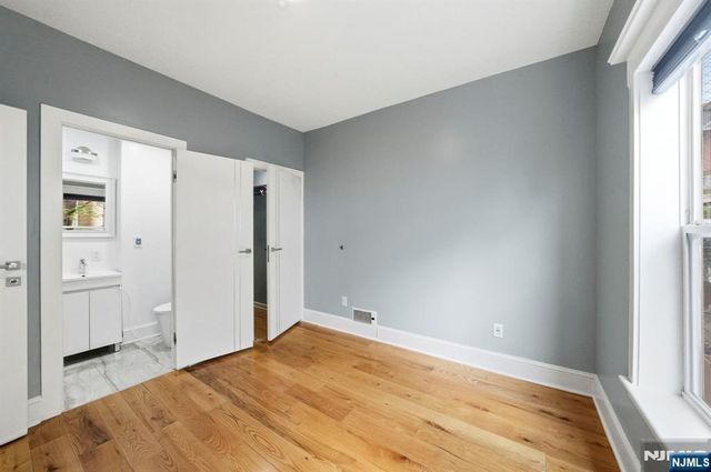 245 Jewett Avenue, Jersey City, NJ 07304