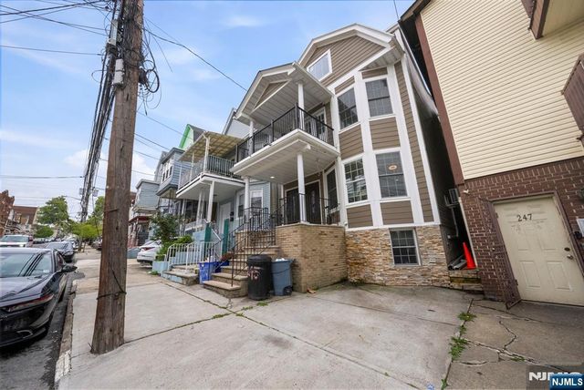 245 Jewett Avenue, Jersey City, NJ 07304