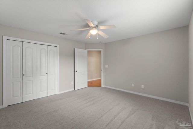 8 Warrior Ct, Pensacola, FL 32507
