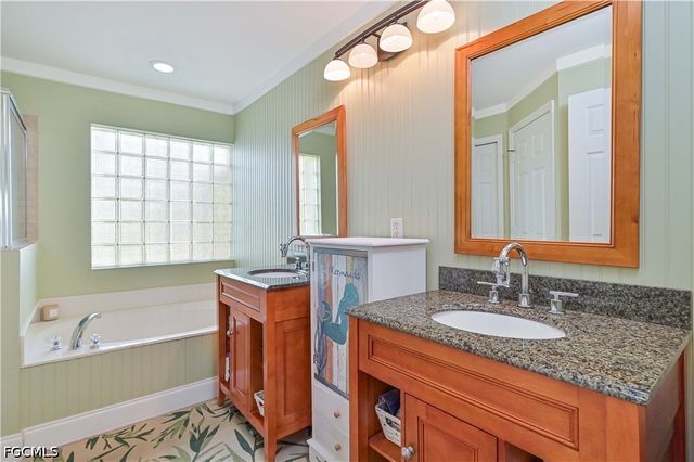 15139 Ligustrum LN, Alva, FL 33920
