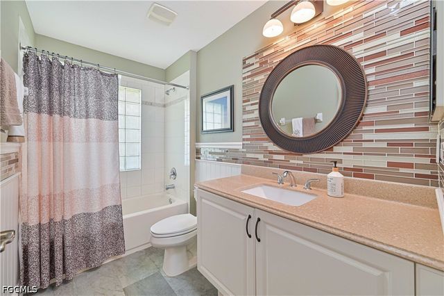15139 Ligustrum LN, Alva, FL 33920