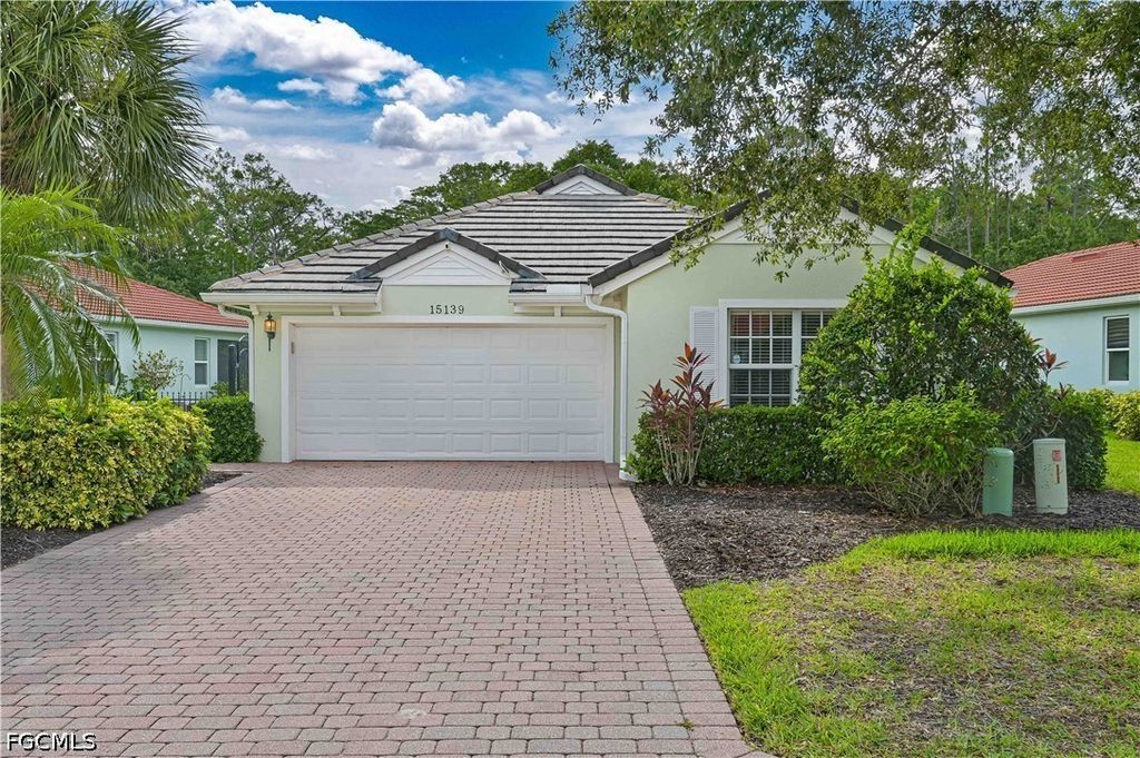 15139 Ligustrum LN, Alva, FL 33920