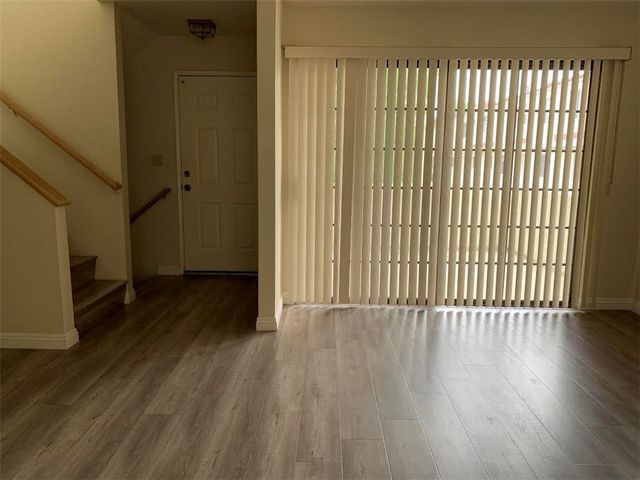 2971 Plaza Del Amo 292, Torrance, CA 90503