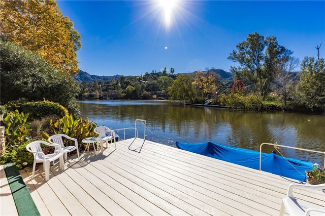 2232 Lakeshore, Agoura Hills, CA 91301