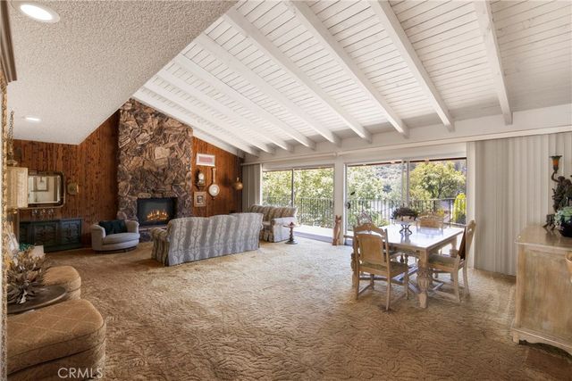 2232 Lakeshore, Agoura Hills, CA 91301