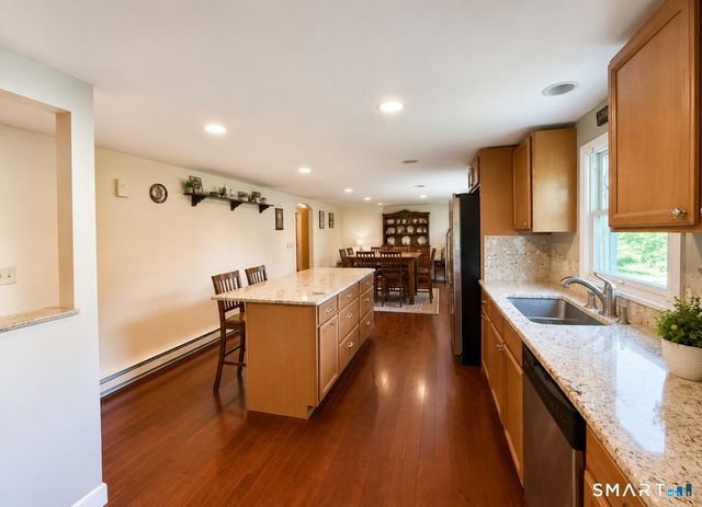 23 Cathryn Street, New Milford, CT 06776