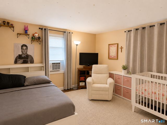 23 Cathryn Street, New Milford, CT 06776