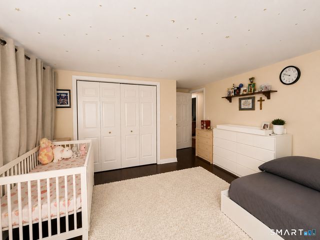 23 Cathryn Street, New Milford, CT 06776