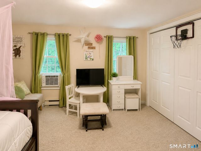 23 Cathryn Street, New Milford, CT 06776
