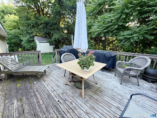 23 Cathryn Street, New Milford, CT 06776