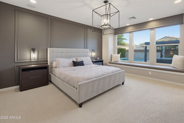 3211 E BRYCE Lane, Phoenix, AZ 85050