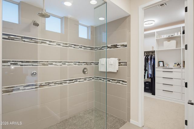 3211 E BRYCE Lane, Phoenix, AZ 85050