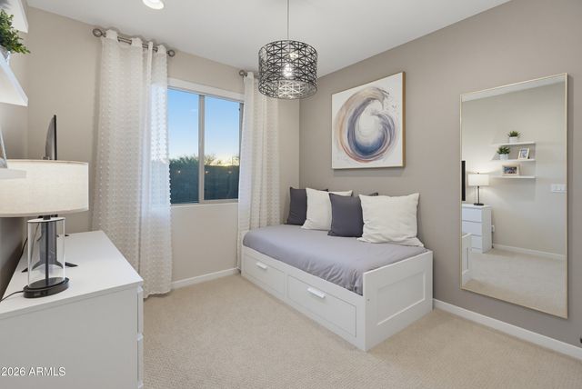 3211 E BRYCE Lane, Phoenix, AZ 85050