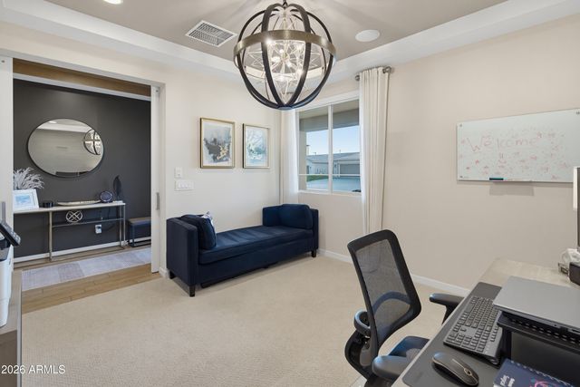 3211 E BRYCE Lane, Phoenix, AZ 85050