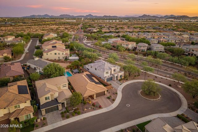 3211 E BRYCE Lane, Phoenix, AZ 85050