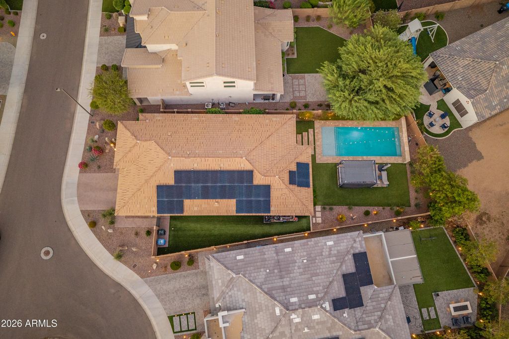 3211 E BRYCE Lane, Phoenix, AZ 85050 — photo 4