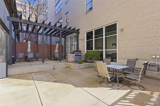 1511 Locust Street 708, St Louis, MO 63103