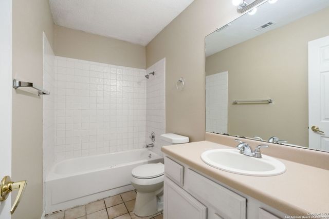 7441 Barnsley, San Antonio, TX 78250