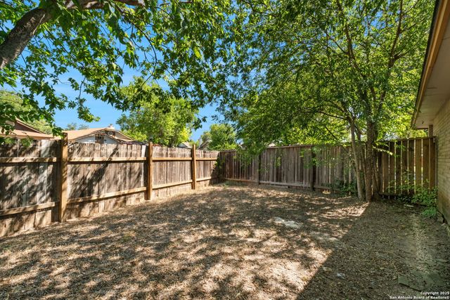 7441 Barnsley, San Antonio, TX 78250