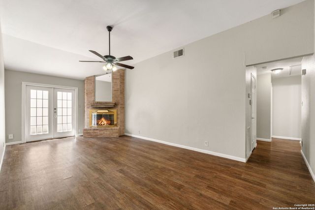 7441 Barnsley, San Antonio, TX 78250