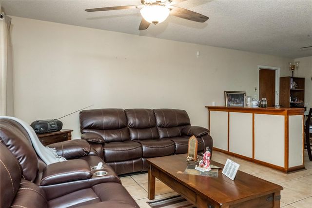 6424 SWALLOW HILL DRIVE, Orlando, FL 32818