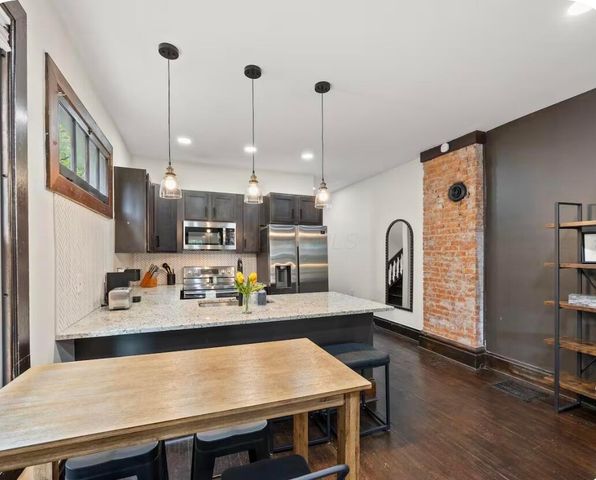 885-887 Linwood Avenue, Columbus, OH 43206