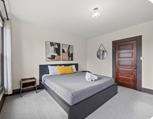 885-887 Linwood Avenue, Columbus, OH 43206