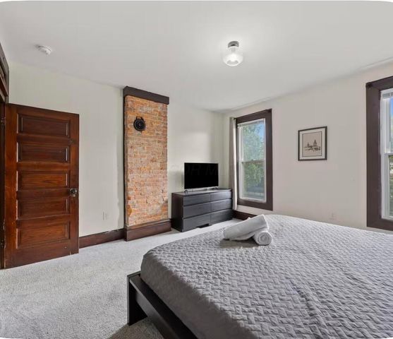 885-887 Linwood Avenue, Columbus, OH 43206