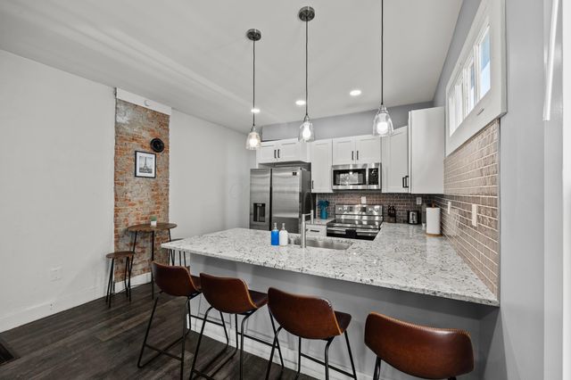 885-887 Linwood Avenue, Columbus, OH 43206
