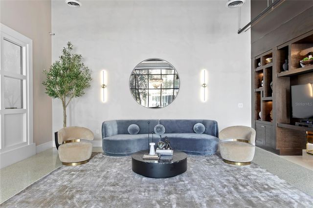 175 2ND STREET S P-08, St Petersburg, FL 33701