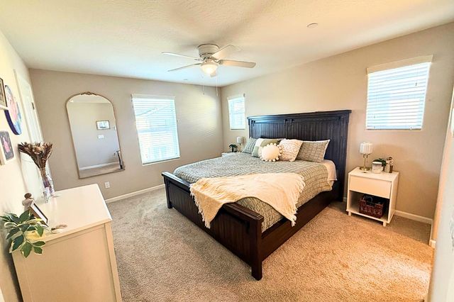 1120 Vanguard Way W, Madera, CA 93636