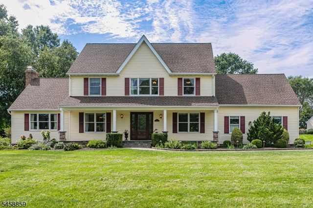 9 Summershade Ln, Raritan Twp., NJ 08551