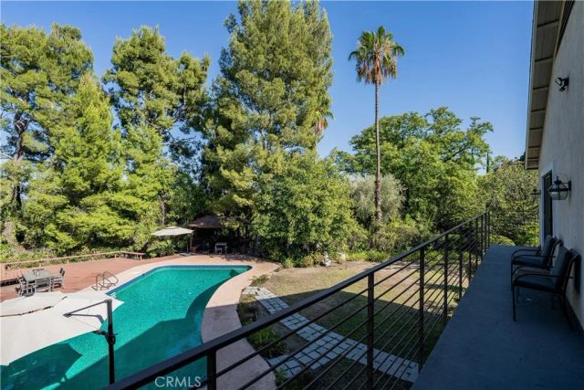 5950 Winnetka, Woodland Hills, CA 91367