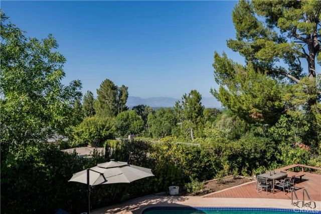 5950 Winnetka, Woodland Hills, CA 91367