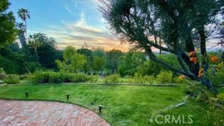 5950 Winnetka, Woodland Hills, CA 91367