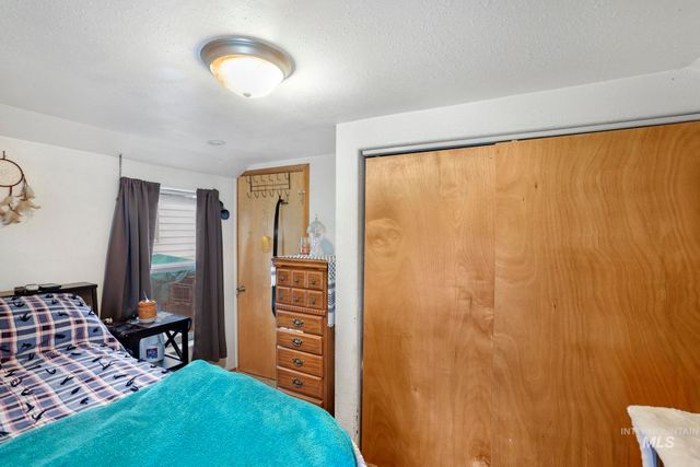 160 Monroe Street, Twin Falls, ID 83301