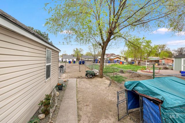 160 Monroe Street, Twin Falls, ID 83301