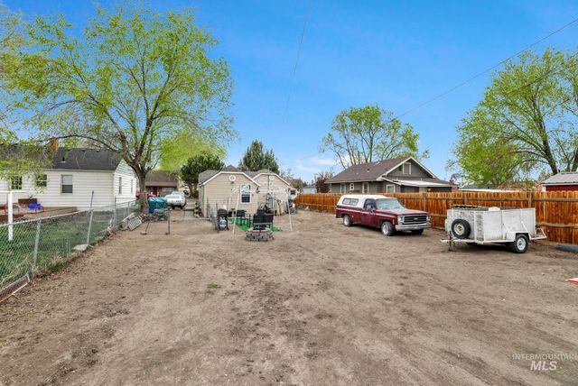 160 Monroe Street, Twin Falls, ID 83301