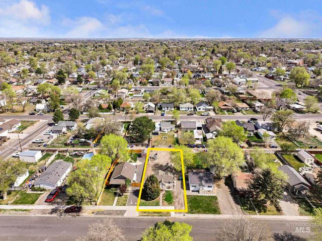 160 Monroe Street, Twin Falls, ID 83301